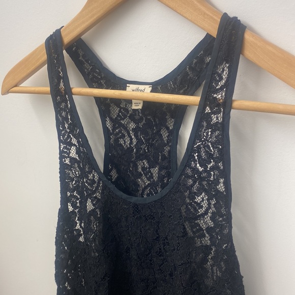 Aritzia Wilfred laced tank top - Picture 2 of 5